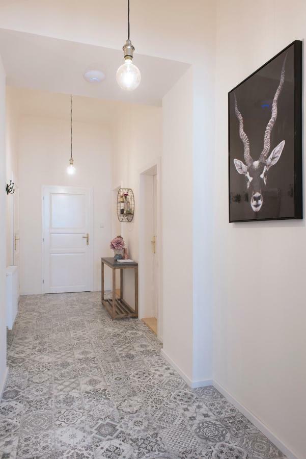 Kent Ridge Loft Apartment Prague Exterior photo