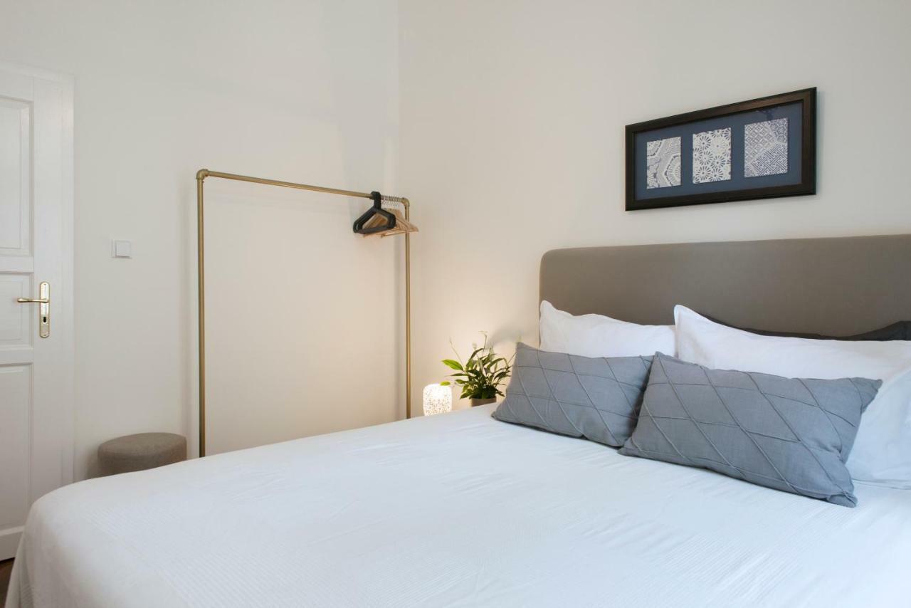 Kent Ridge Loft Apartment Prague Exterior photo